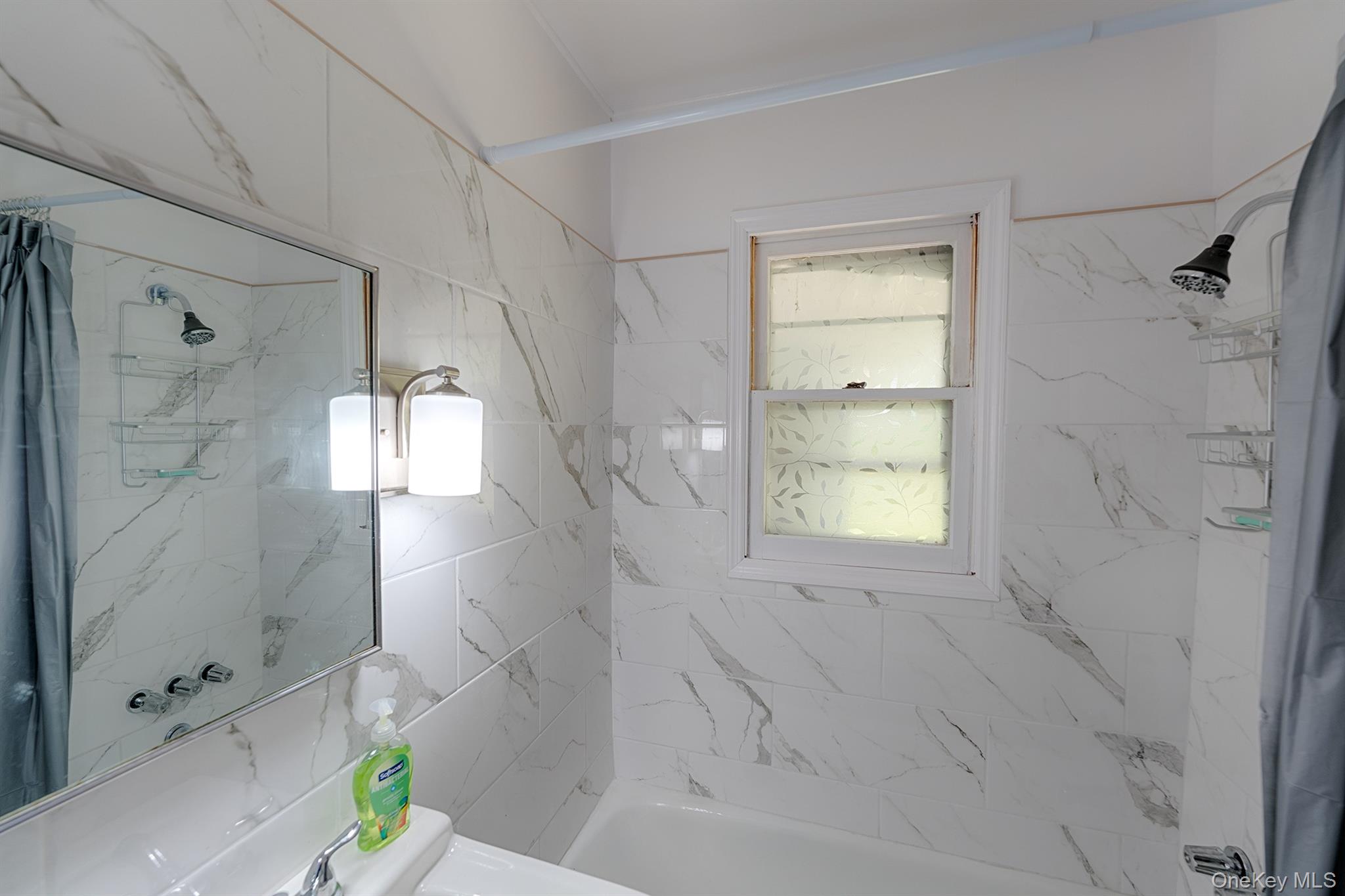 21 Van Dam Property Photo 15