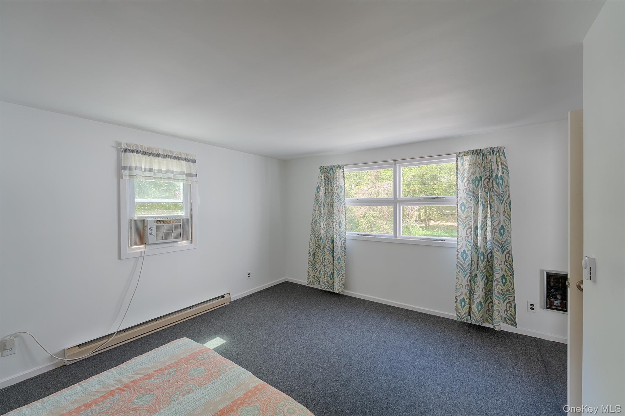 21 Van Dam Property Photo 18