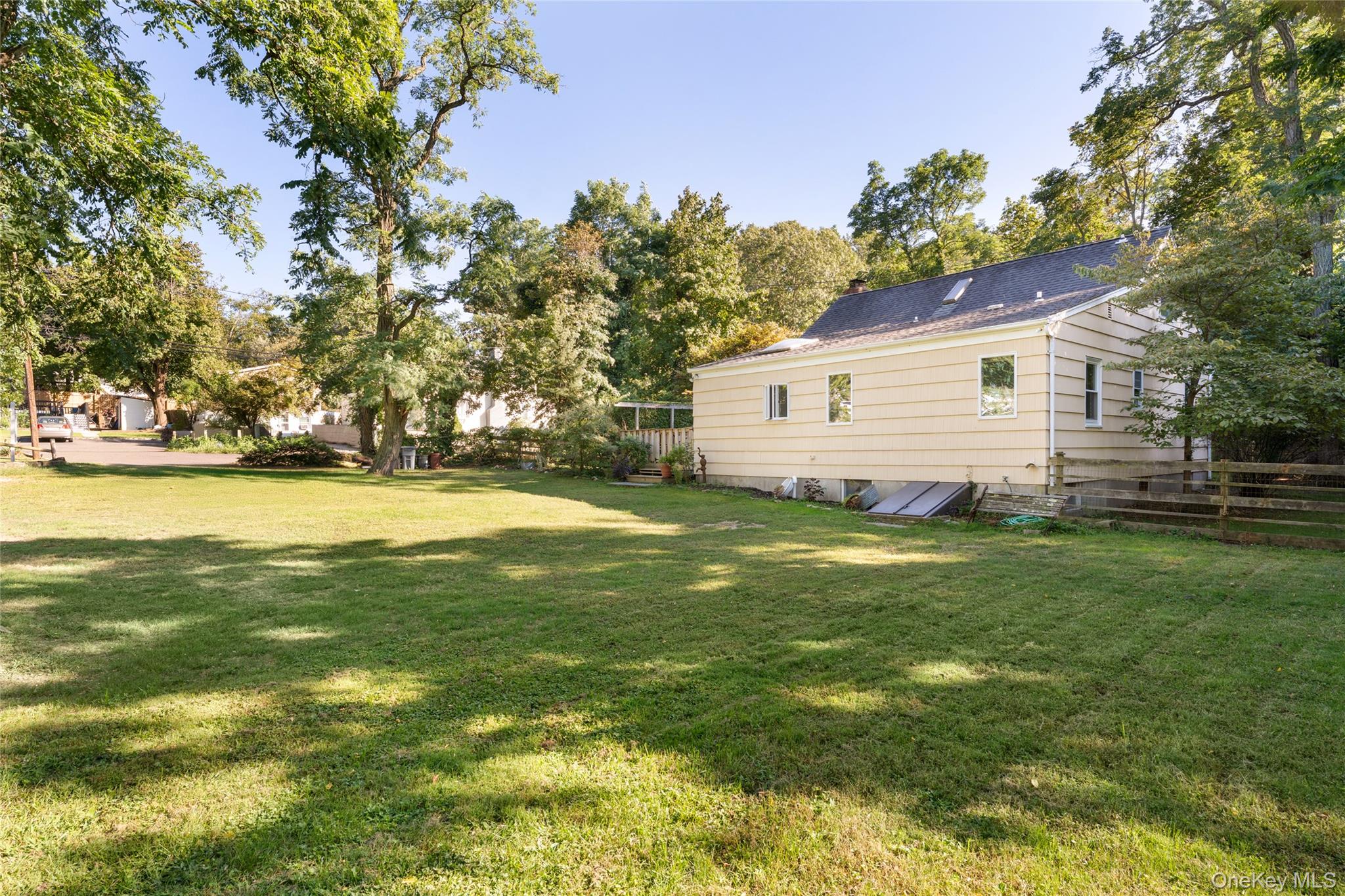 4 Acacia Road Property Photo 4