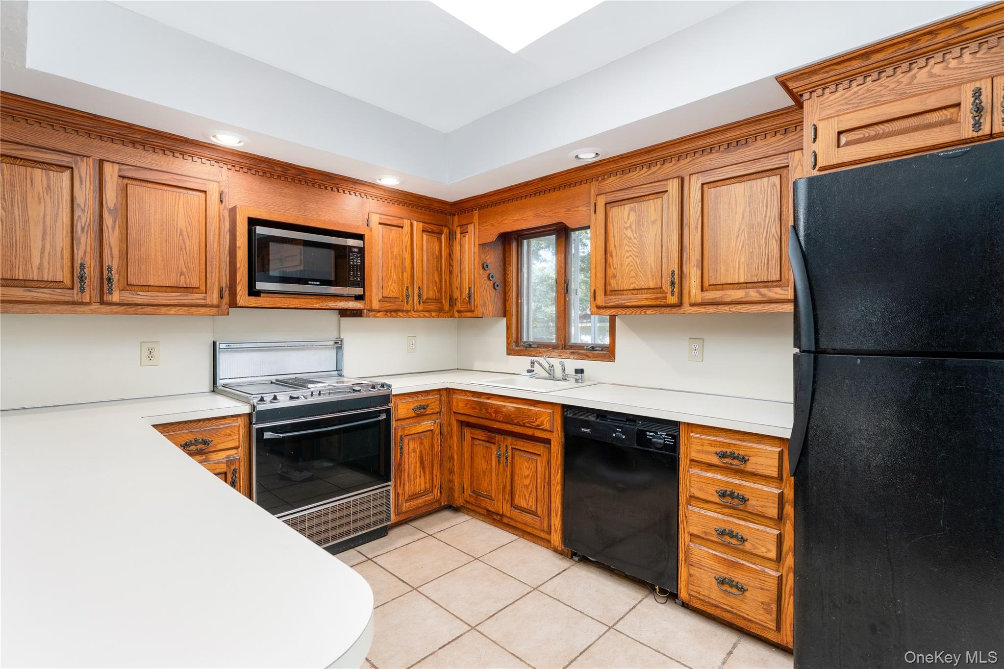 4 Acacia Road Property Photo 17