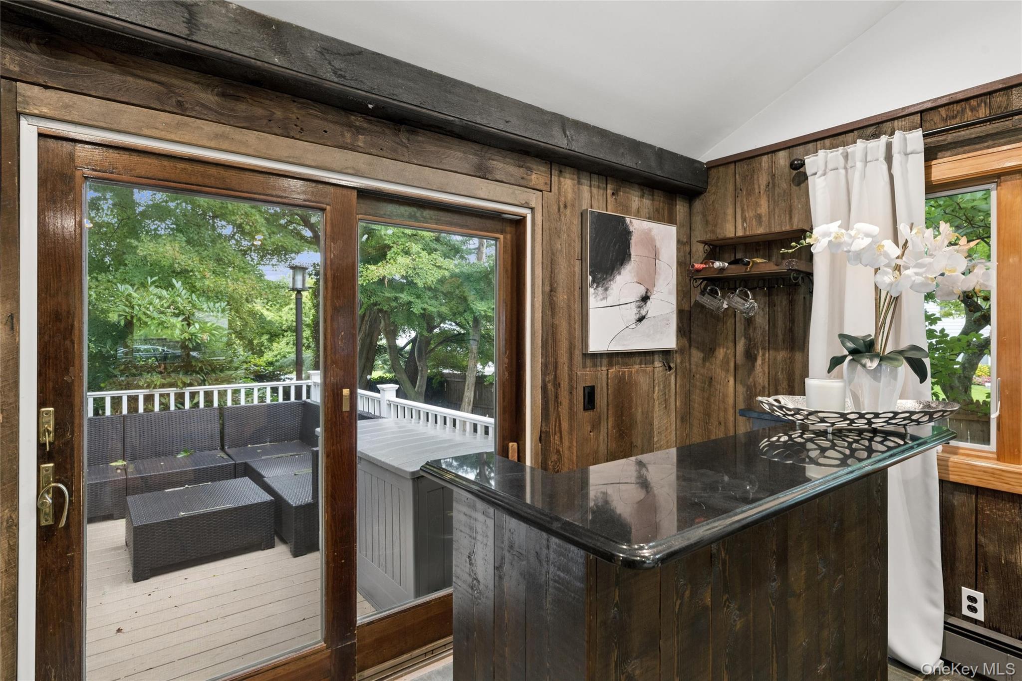 21 Edgewood Property Photo 17