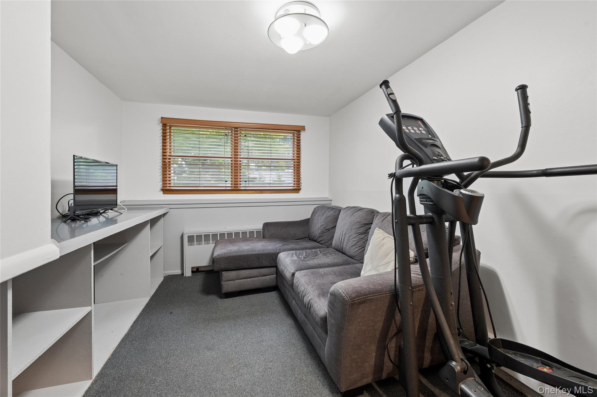 21 Edgewood Property Photo 29