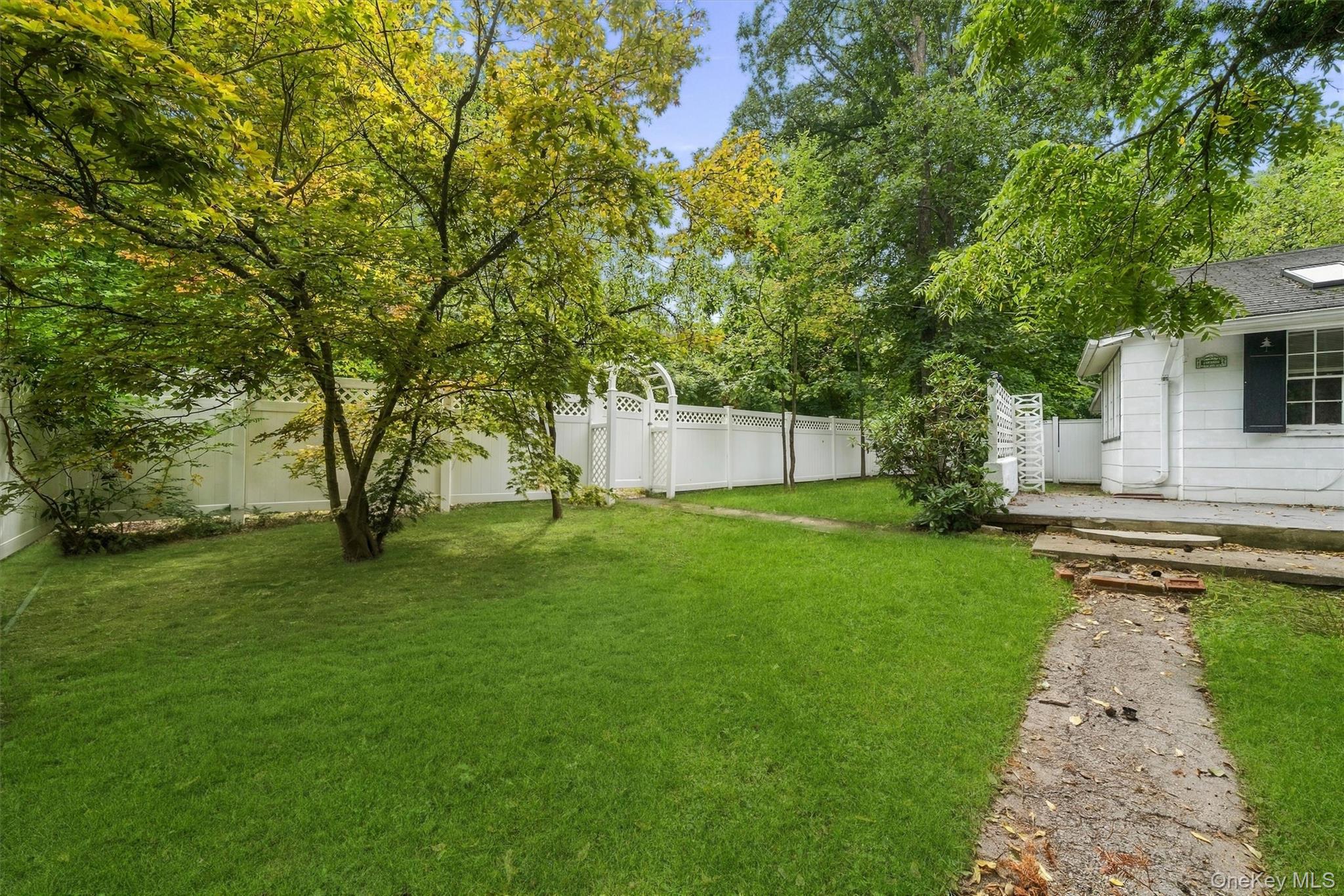 4 Hillside Trail Property Photo 42