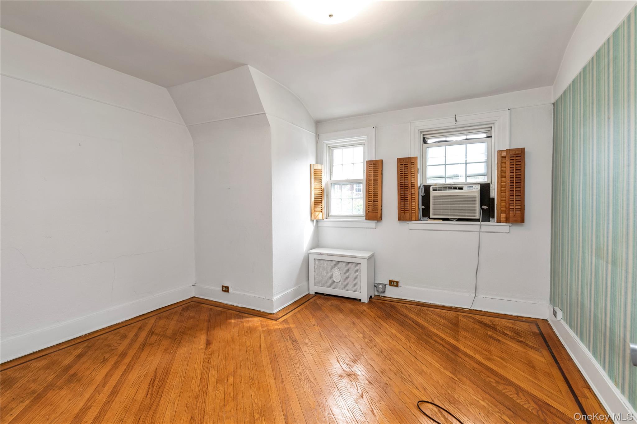 34-41 74th Street Property Photo 9
