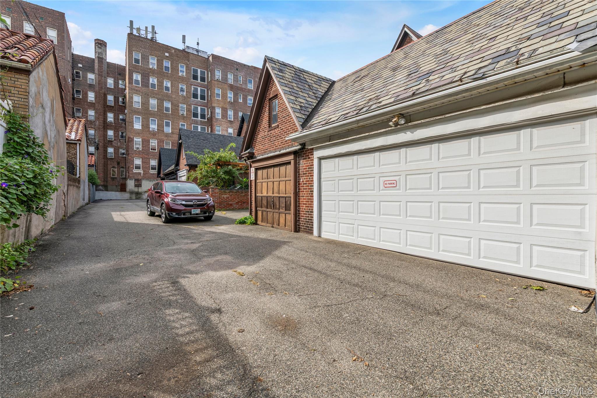 34-41 74th Street Property Photo 17