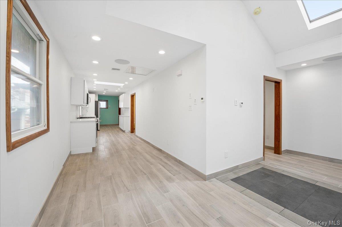 72 Poplar Avenue 72 Property Photo 8