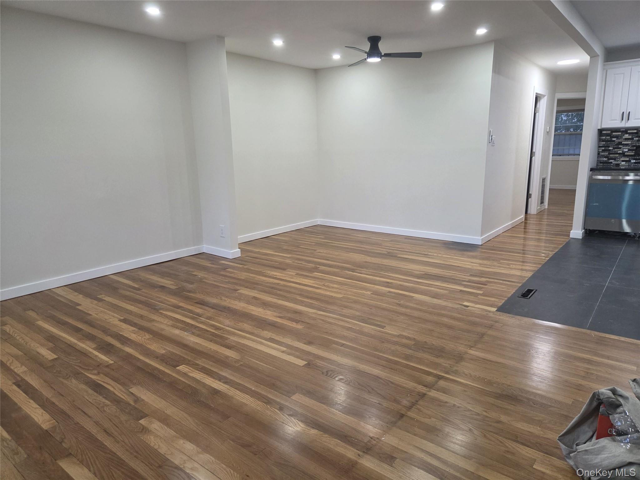 11230 159th Street Property Photo 5