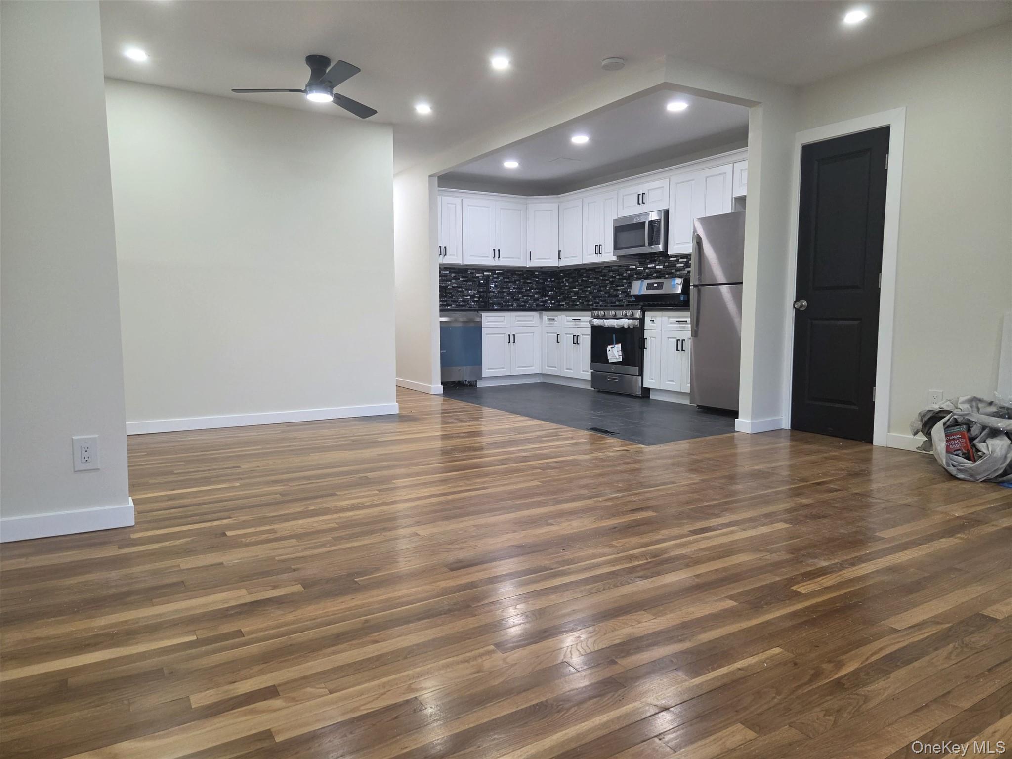 11230 159th Street Property Photo 13