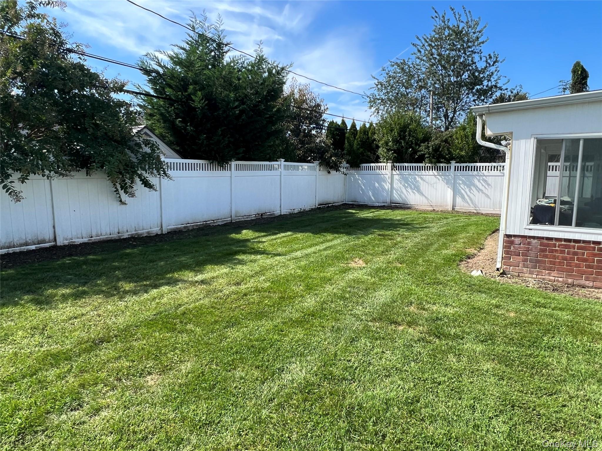 3938 Bernice Road Property Photo 3