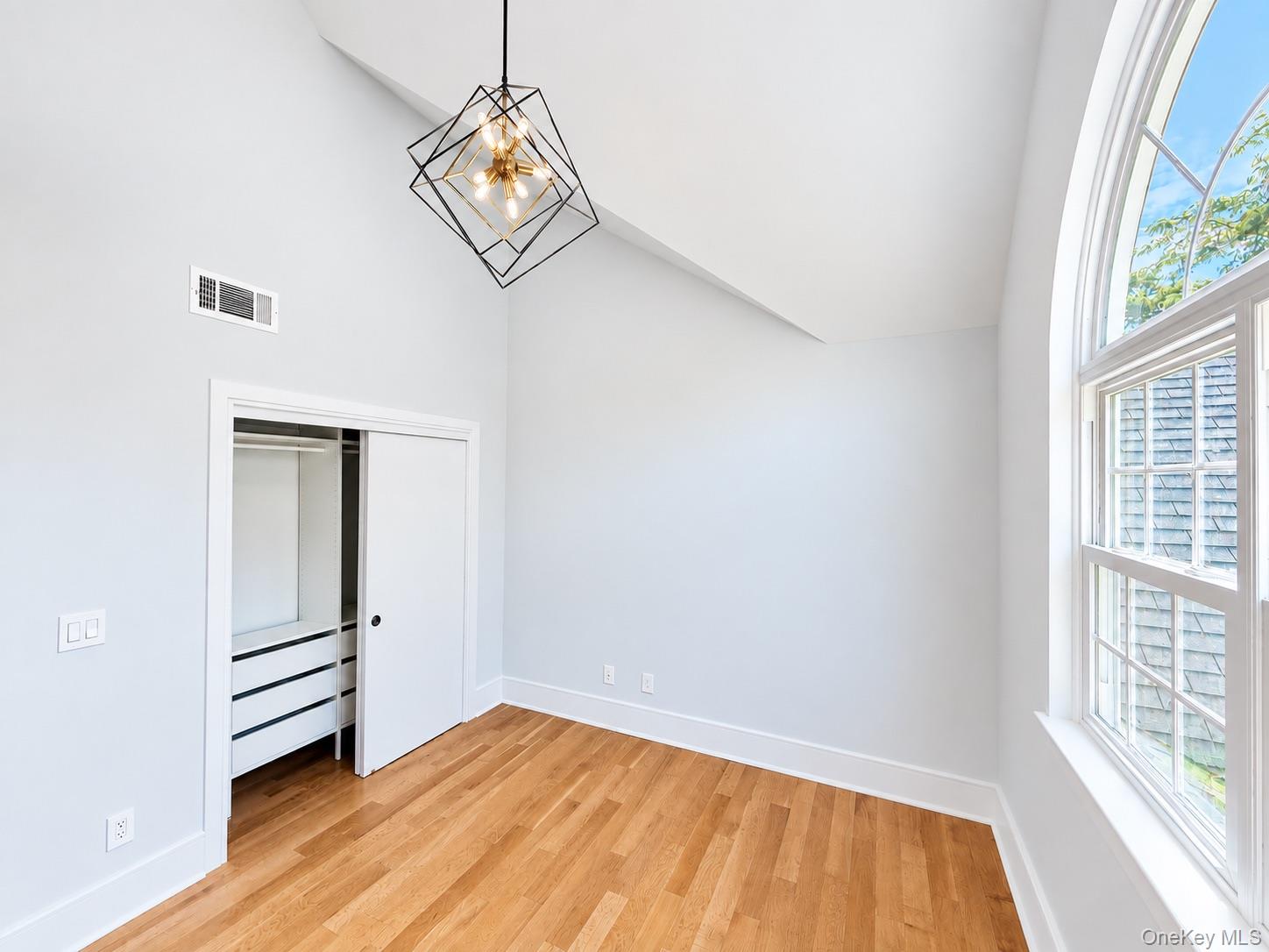 65 Mayfair Road Property Photo 28