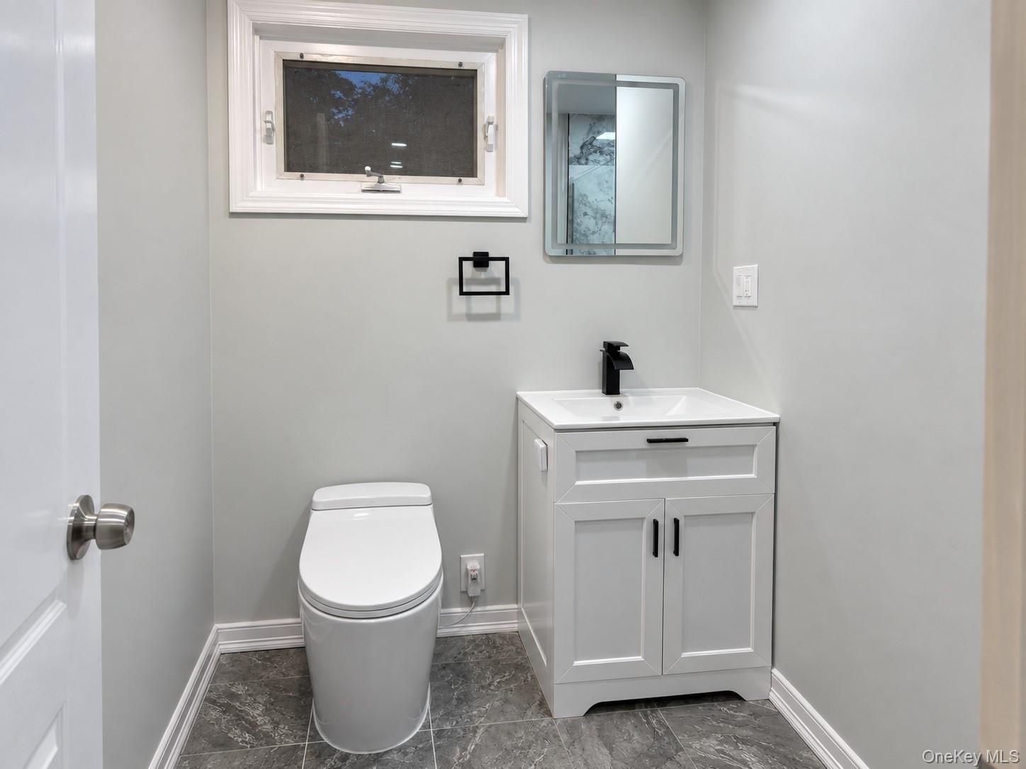21 Carleton Avenue Property Photo 5