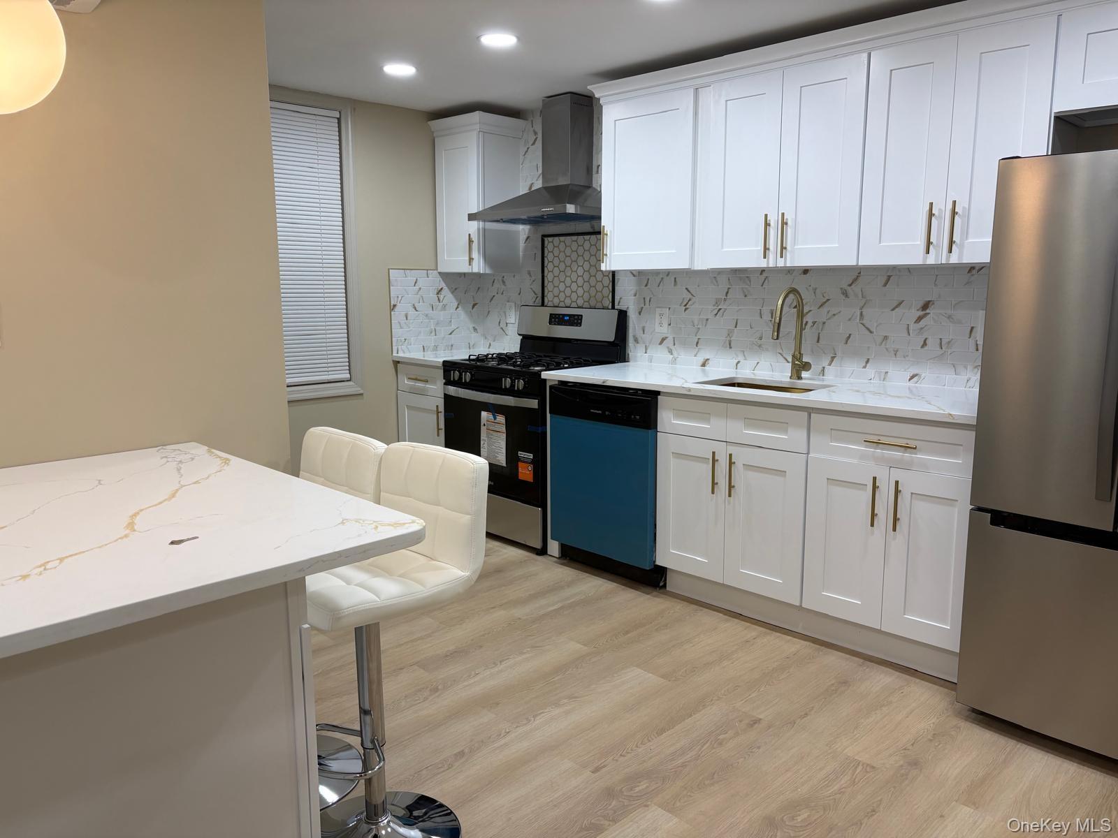 21 Carleton Avenue Property Photo 14