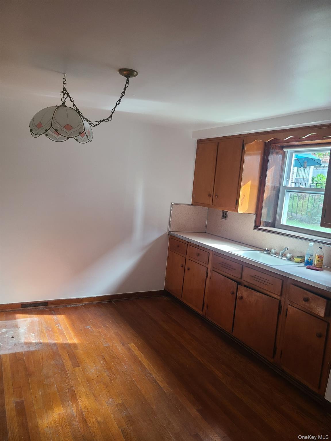 2905 Wilkinson Avenue Property Photo 18