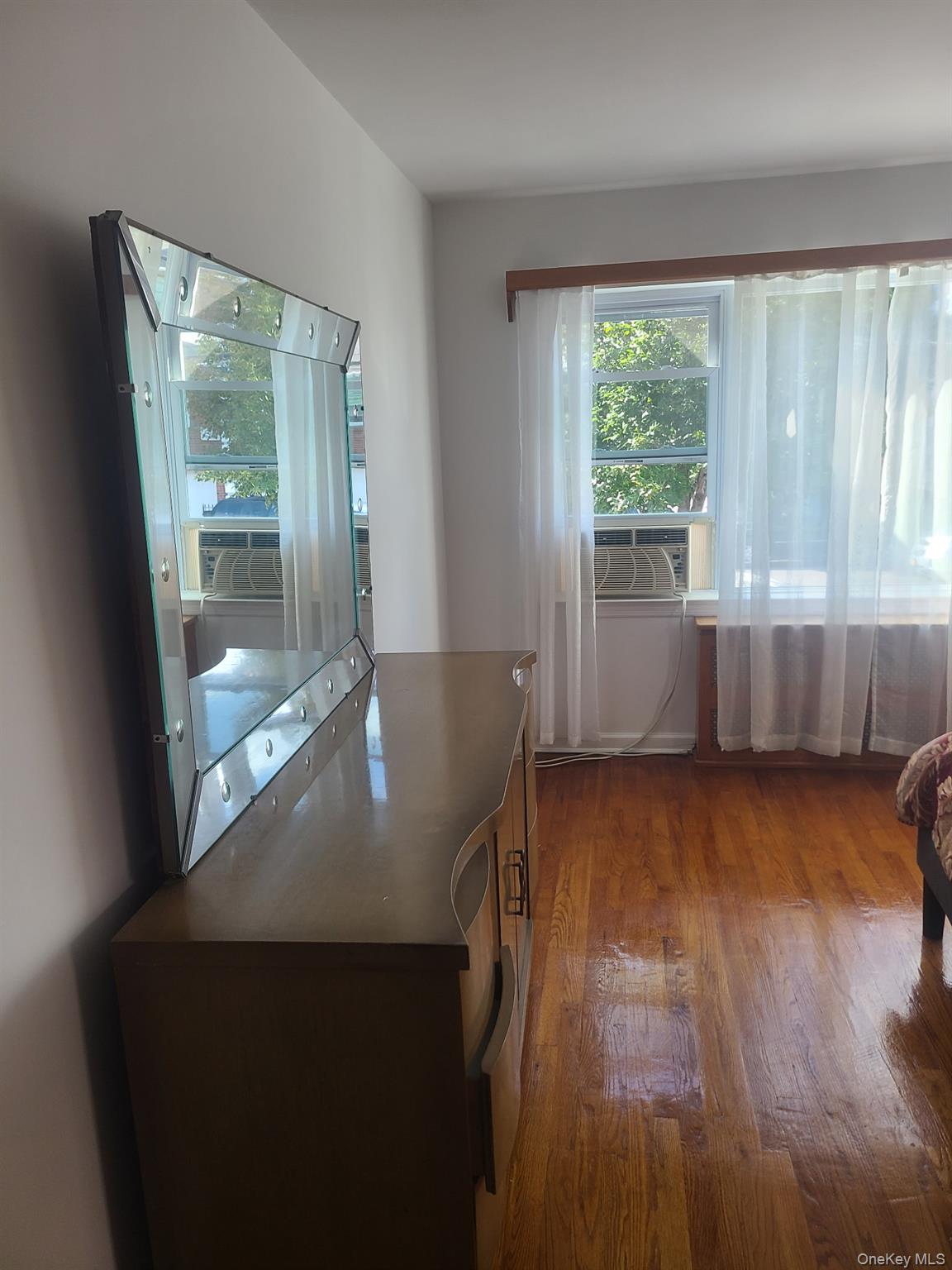 2905 Wilkinson Avenue Property Photo 30