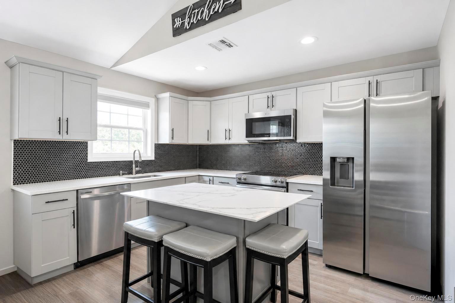 42 Audubon Avenue Property Photo 13