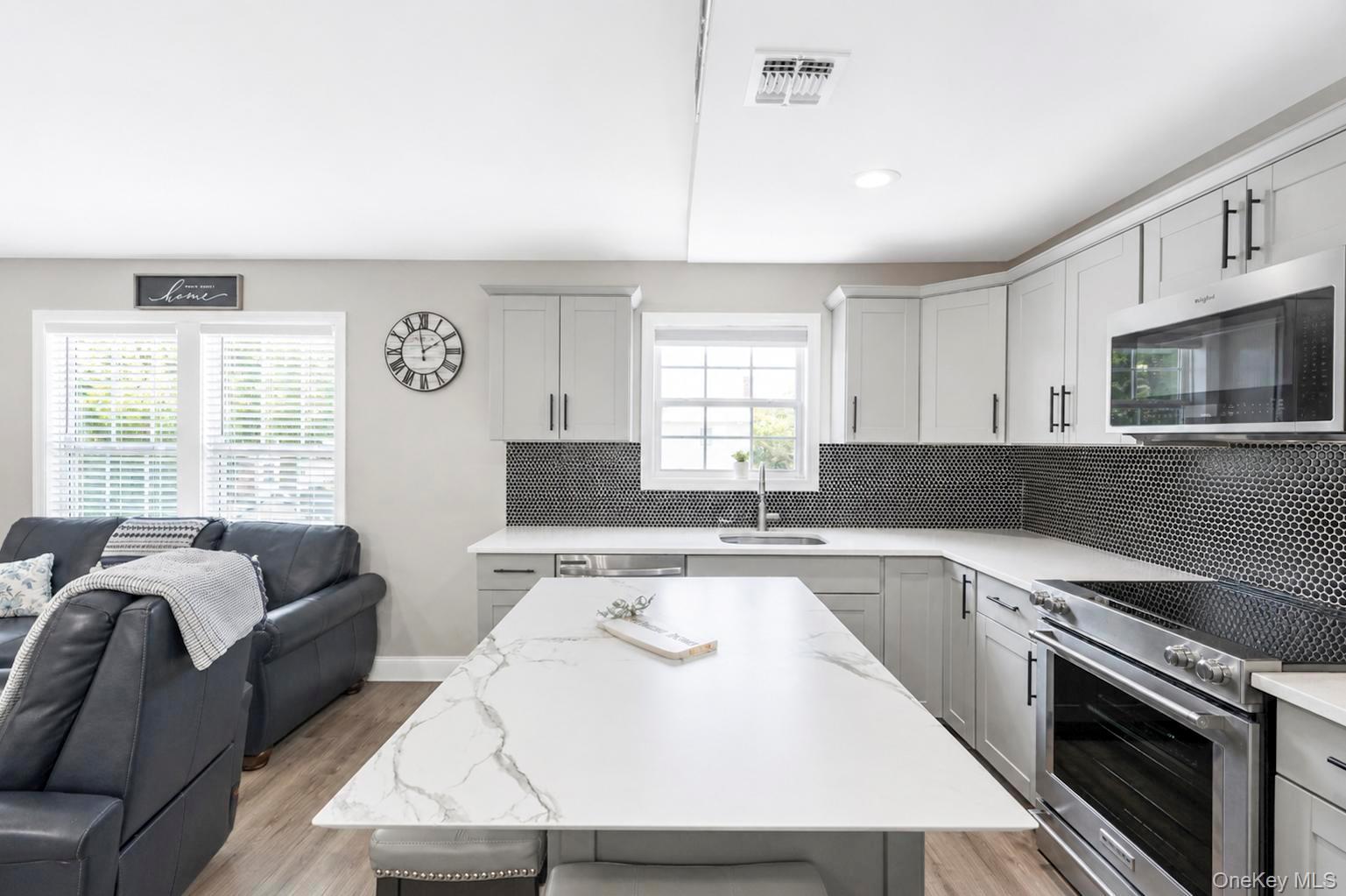 42 Audubon Avenue Property Photo 14