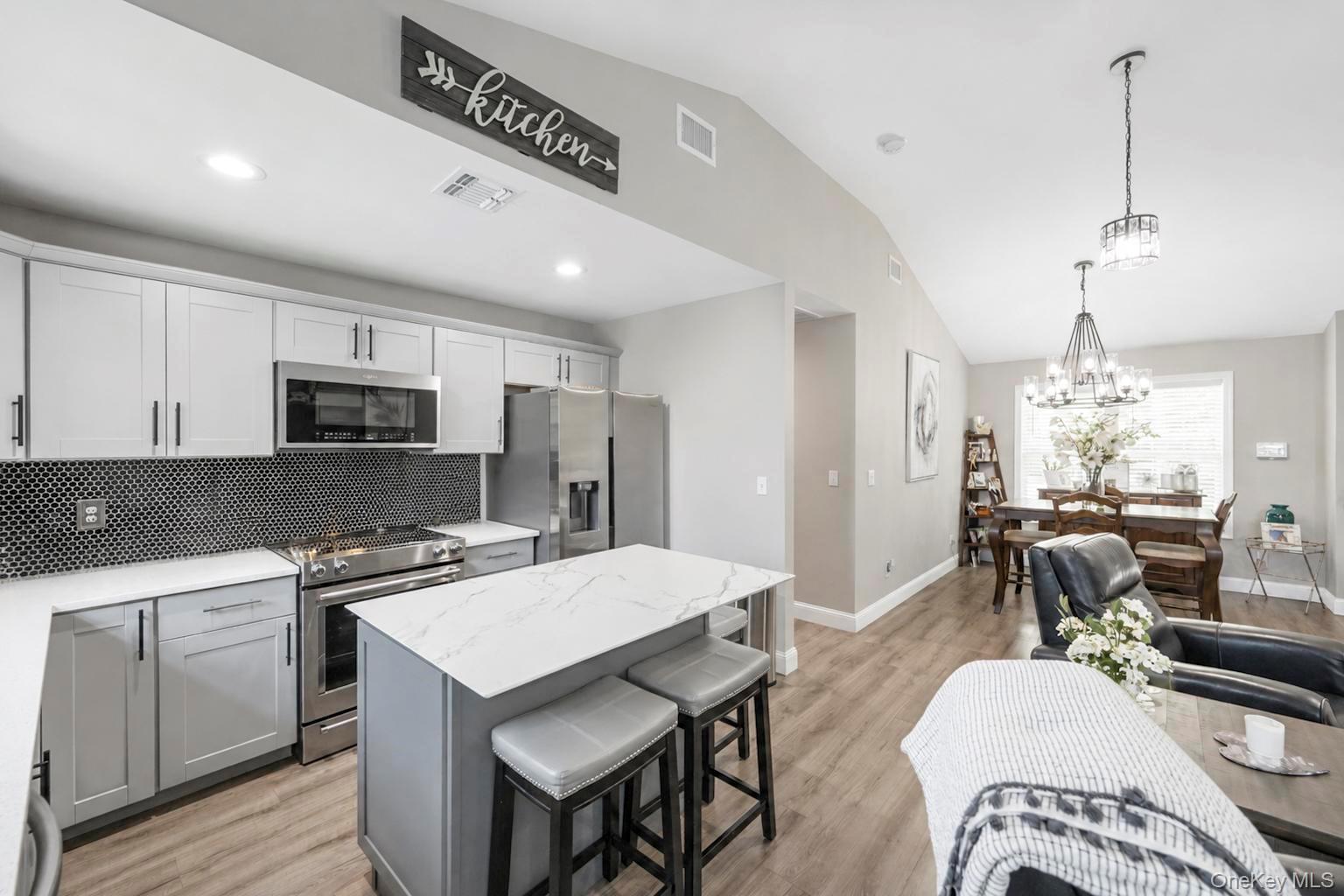 42 Audubon Avenue Property Photo 16