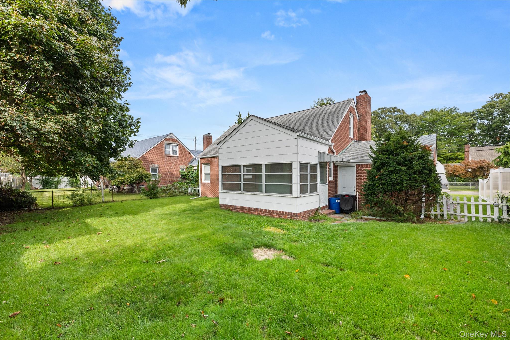 12 Benjamin Avenue Property Photo 19