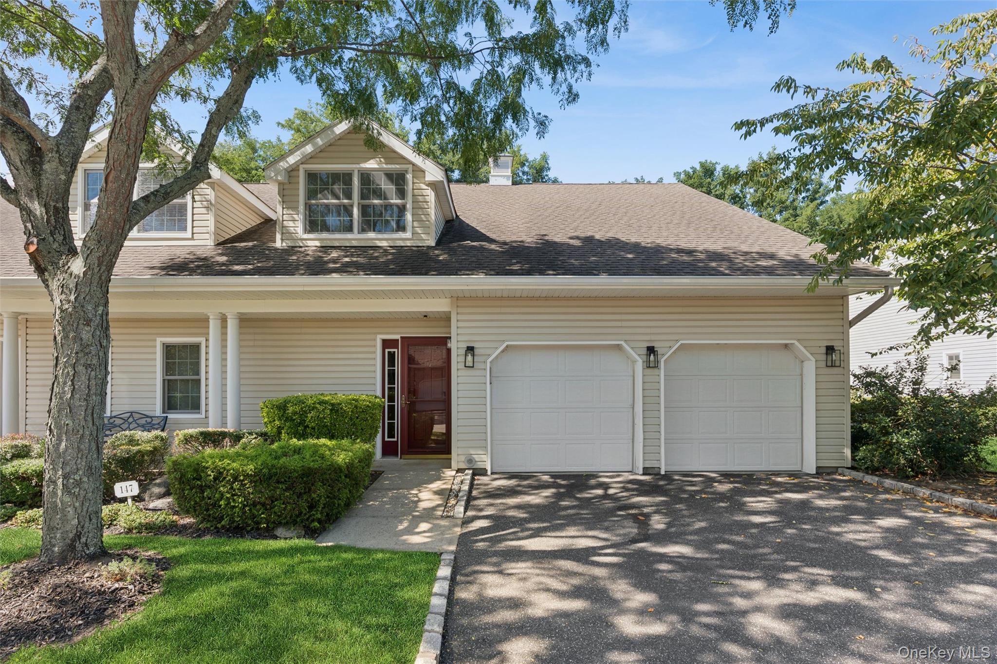 147 Pond View Drive Property Photo 1