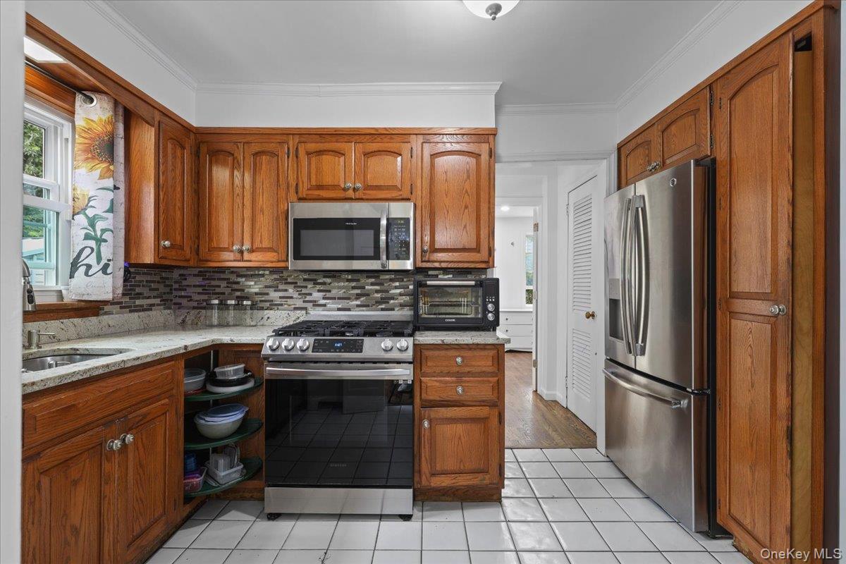 83 Joyce Road Property Photo 11