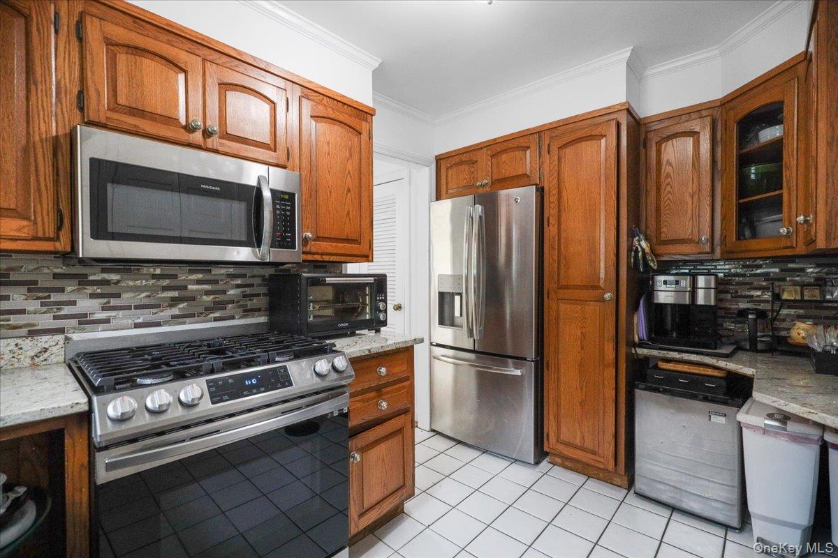 83 Joyce Road Property Photo 13