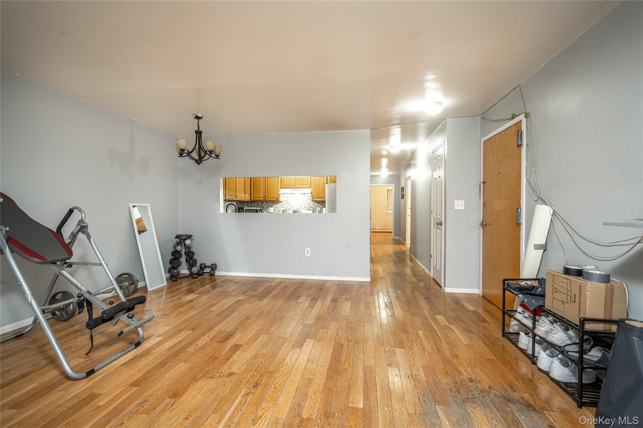 1164 Union Avenue Property Photo 5