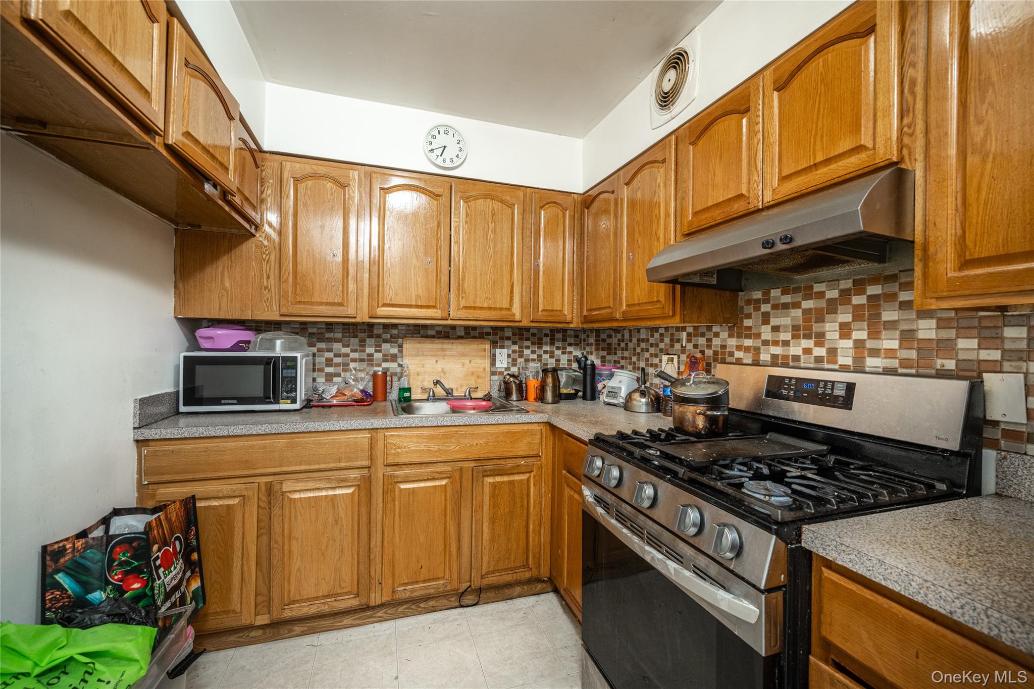 1164 Union Avenue Property Photo 20