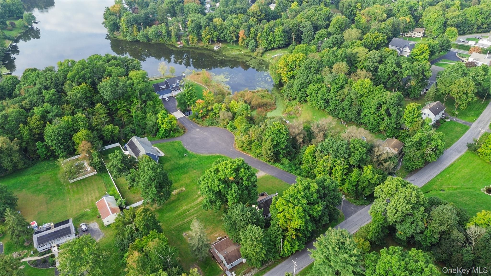28 Beaverbrook Road Property Photo 37