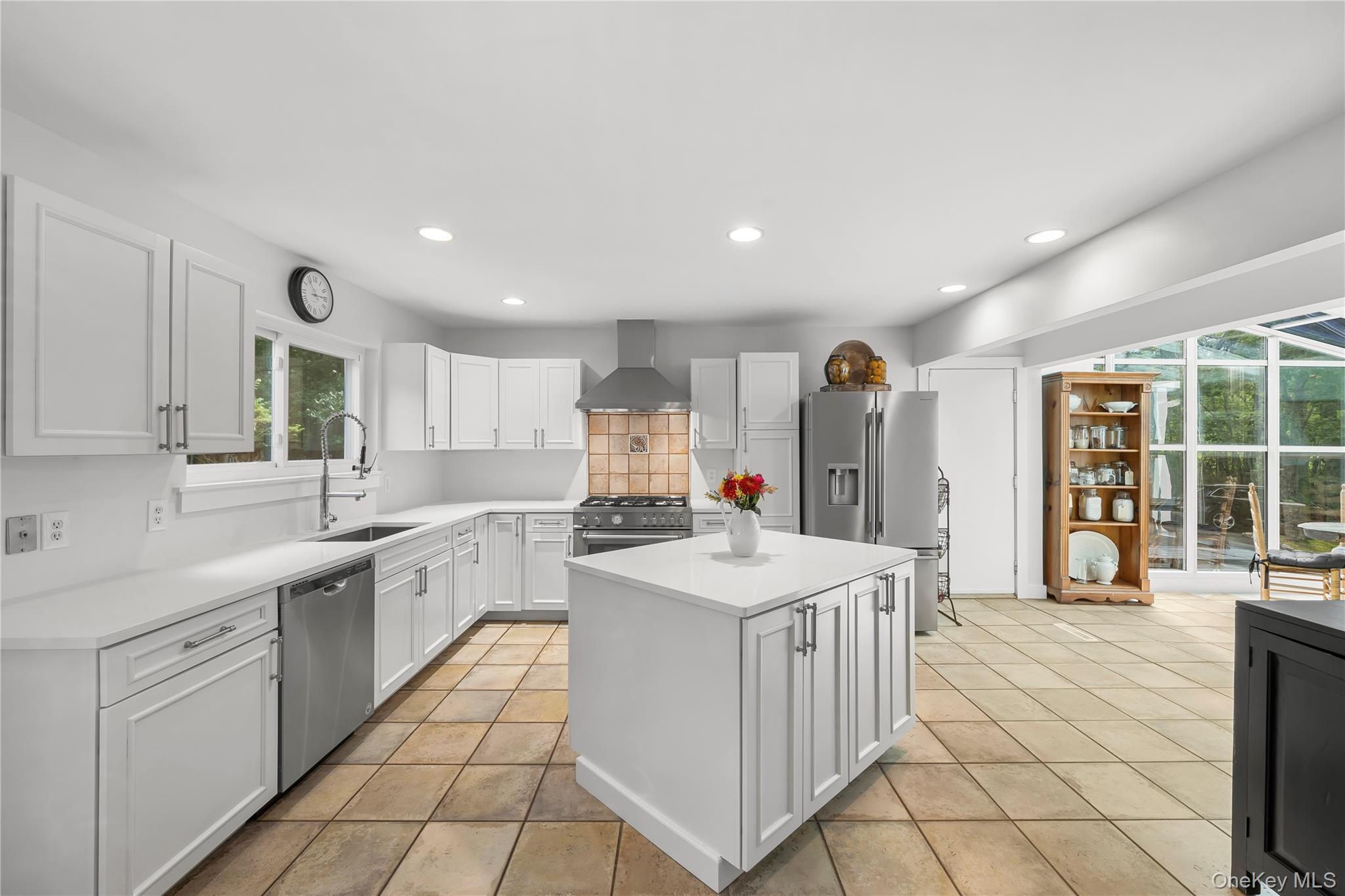 956 Millstone Road Property Photo 32