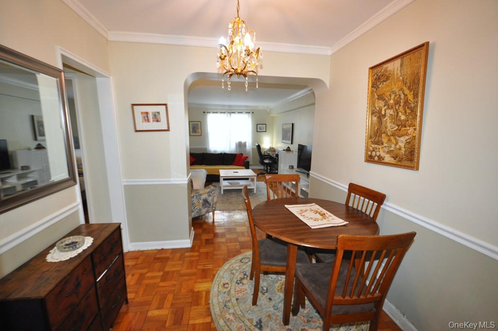 142 Garth Road 1c Property Photo 16