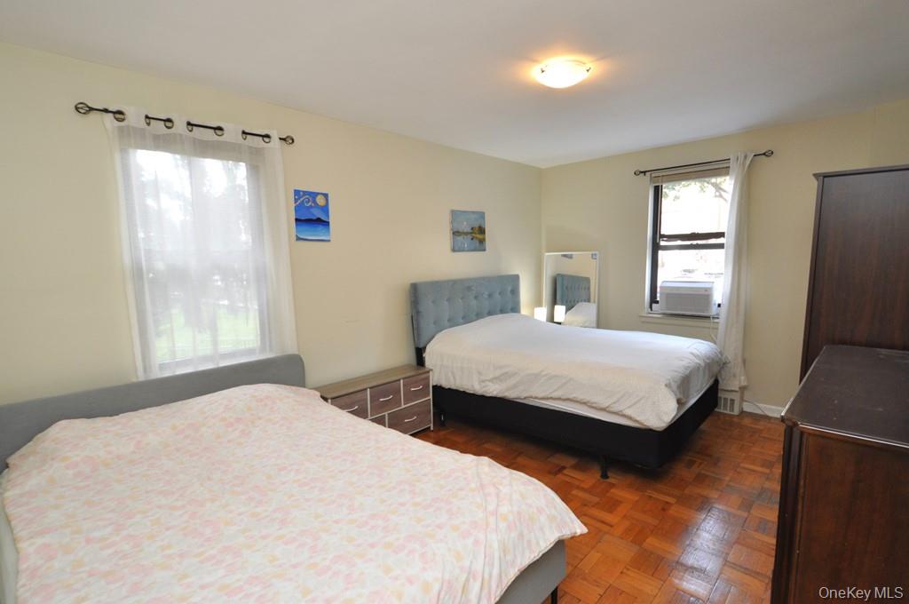 142 Garth Road 1c Property Photo 19