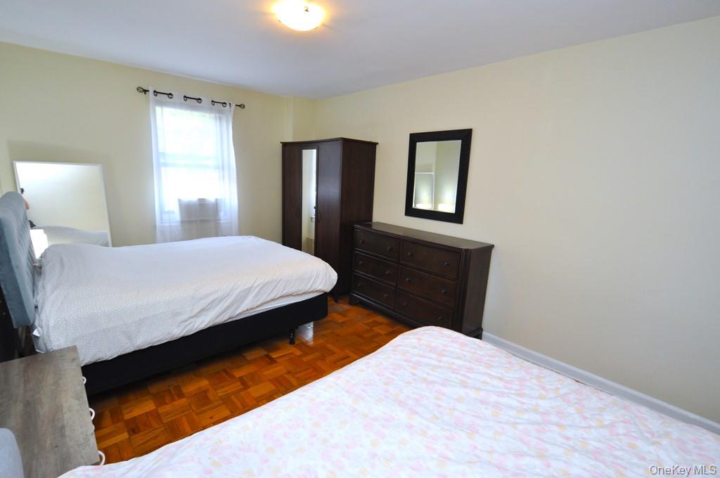 142 Garth Road 1c Property Photo 20