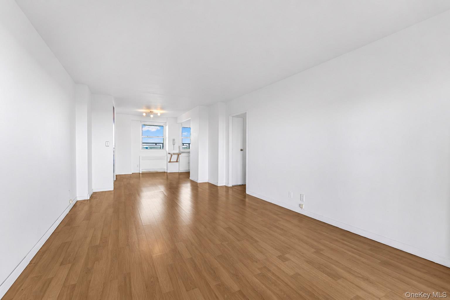 5800 Arlington Avenue 7l Property Photo 4