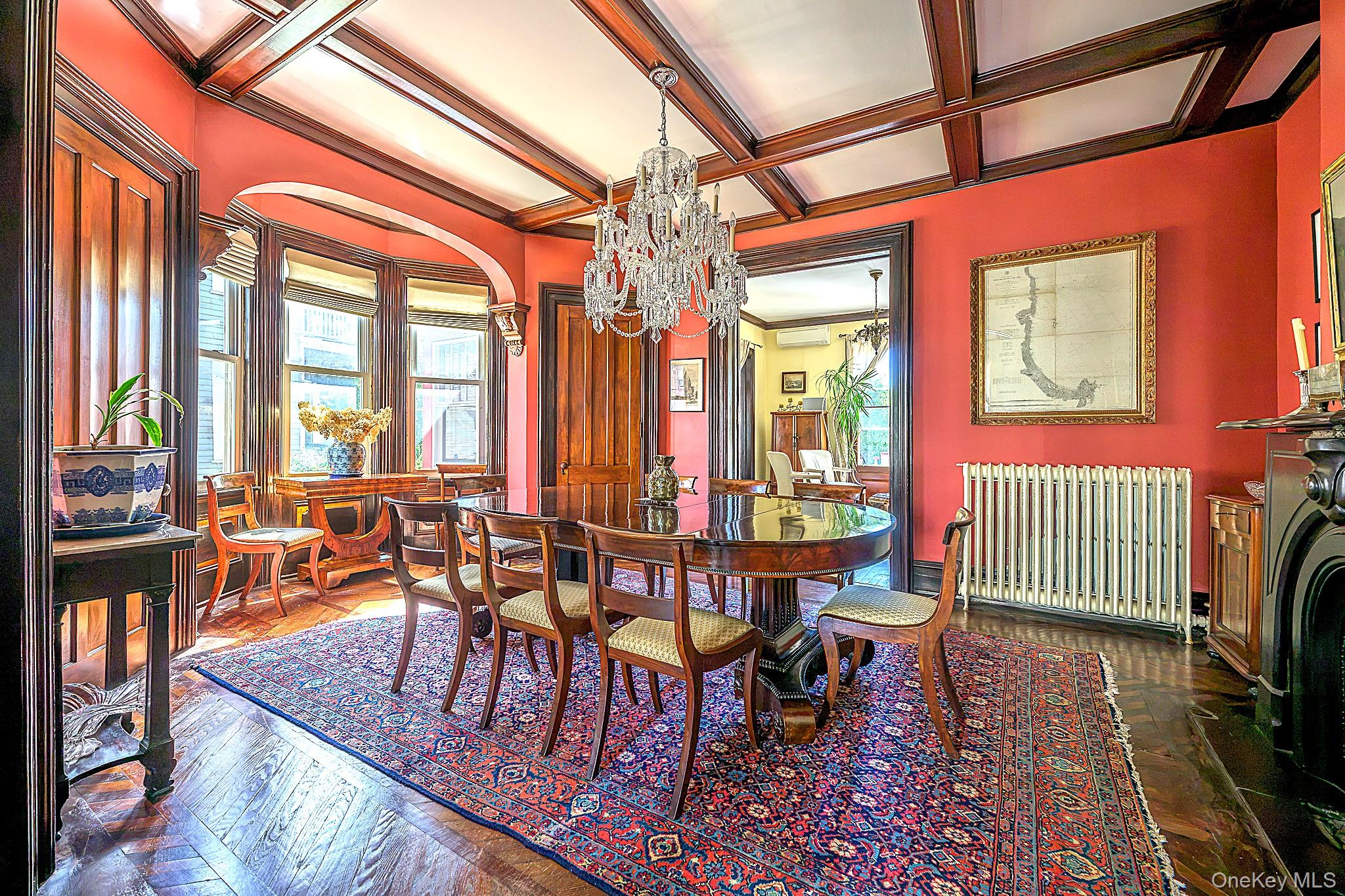525-527 Union Street Property Photo 5
