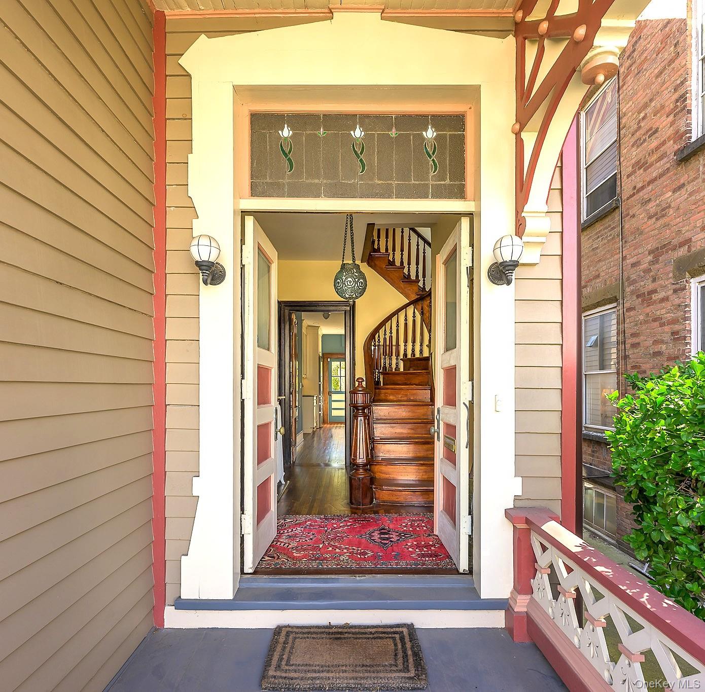 525-527 Union Street Property Photo 40