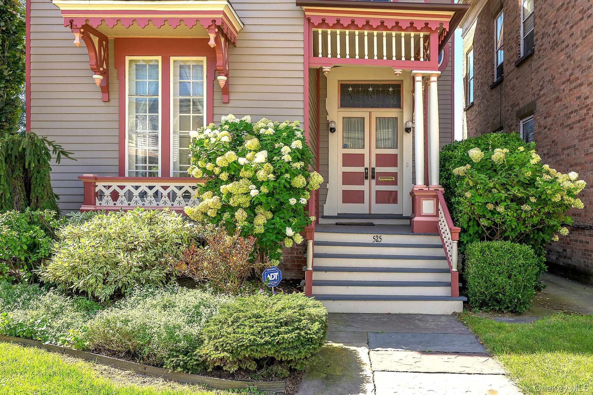 525-527 Union Street Property Photo 41