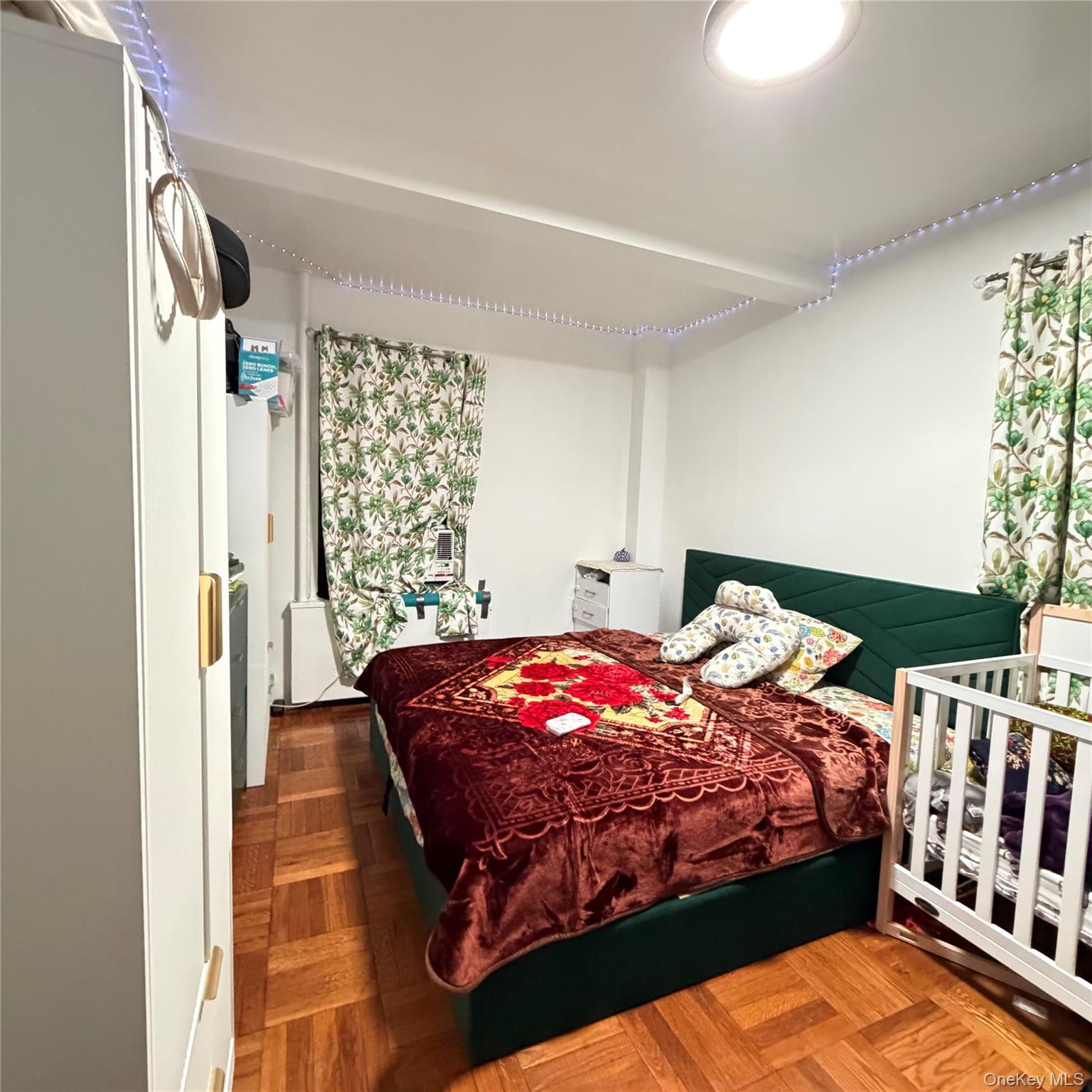 1504 Metropolitan Avenue 4h Property Photo 4