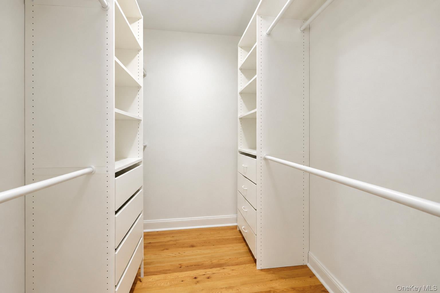 68 E Hartsdale Avenue 4k Property Photo 7
