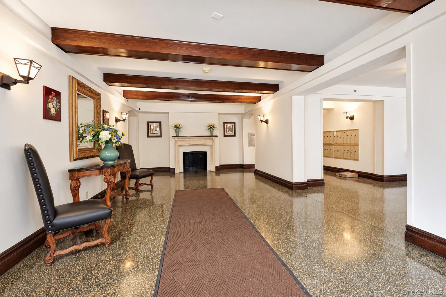 68 E Hartsdale Avenue 4k Property Photo 14