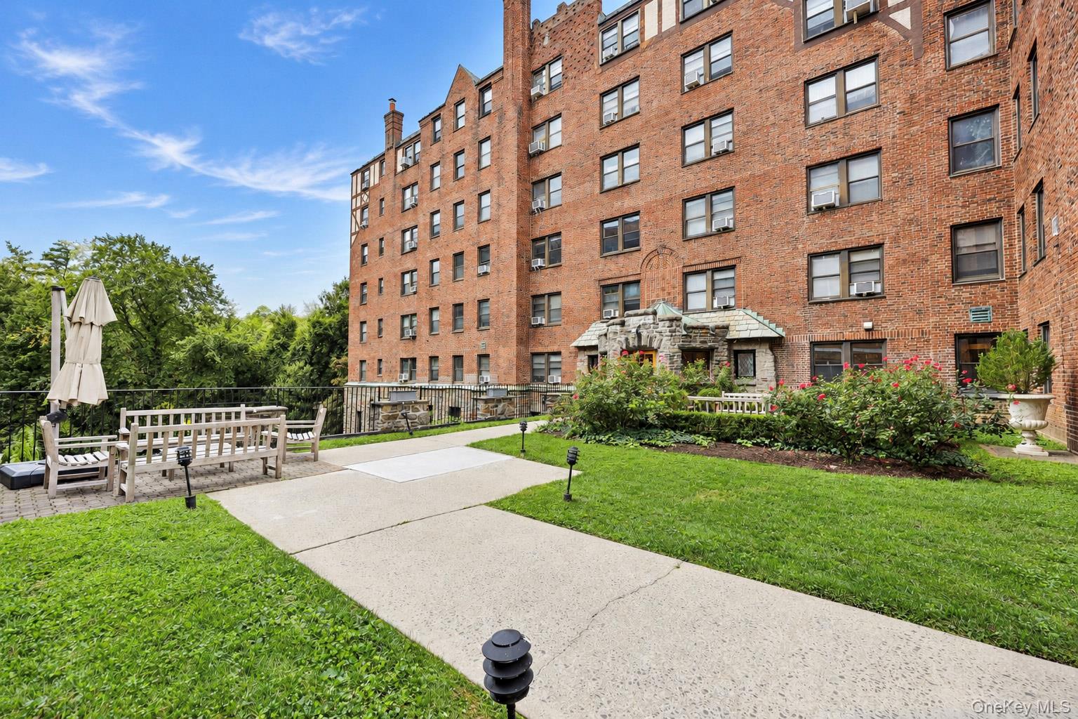 68 E Hartsdale Avenue 4k Property Photo 17
