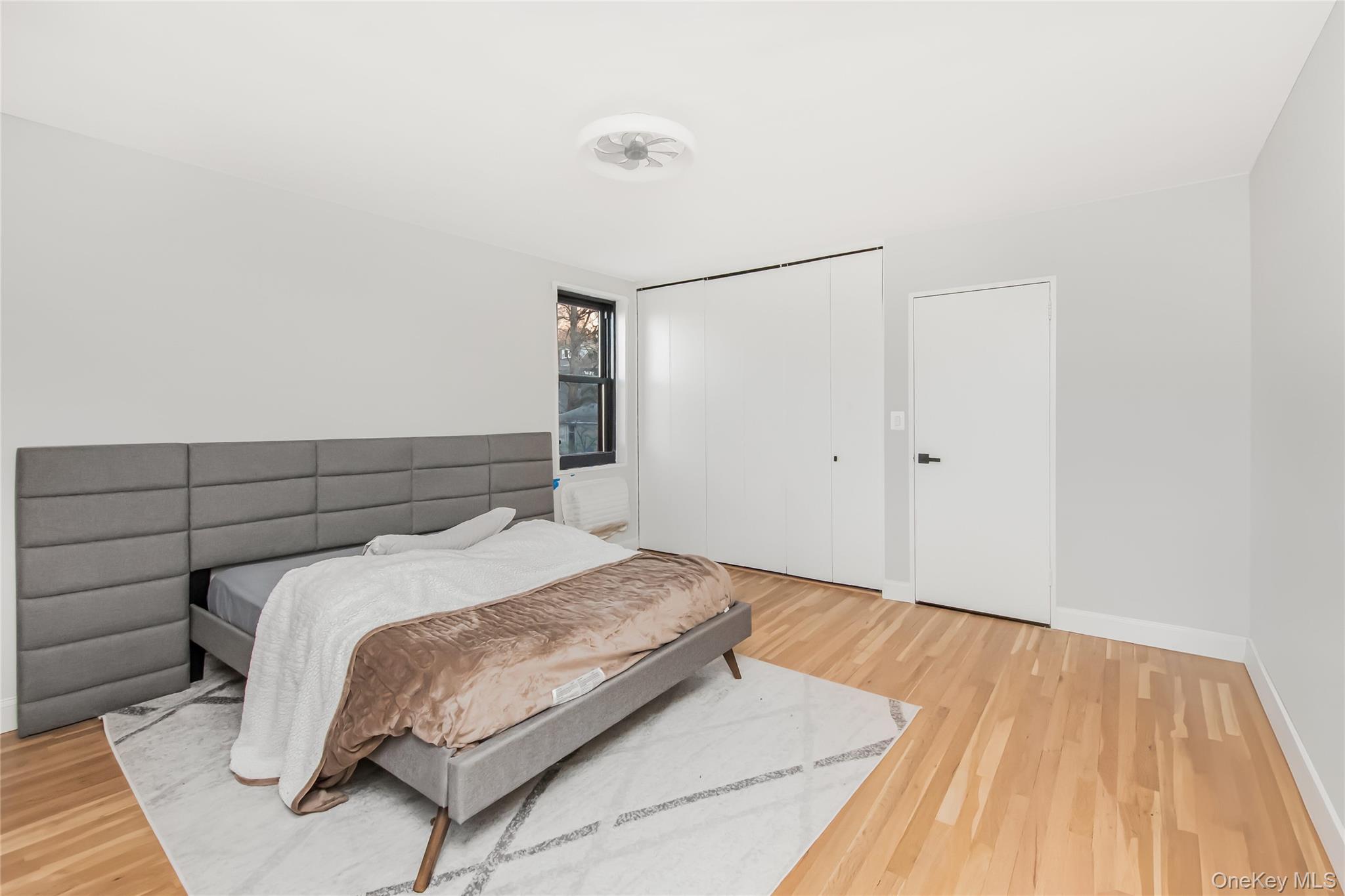 75 W 238th Street 3h Property Photo 8