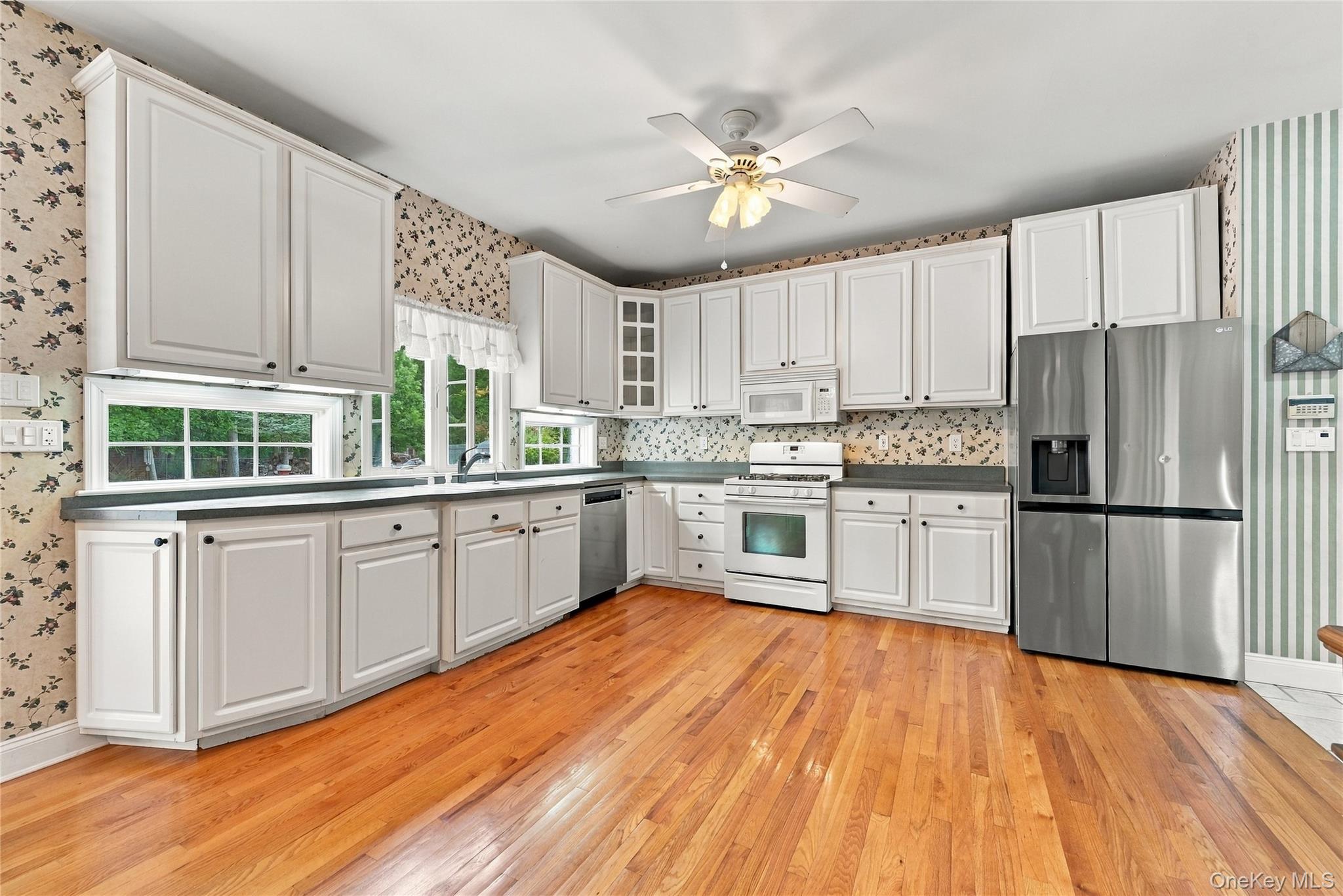 57 E Margin Road Property Photo 8