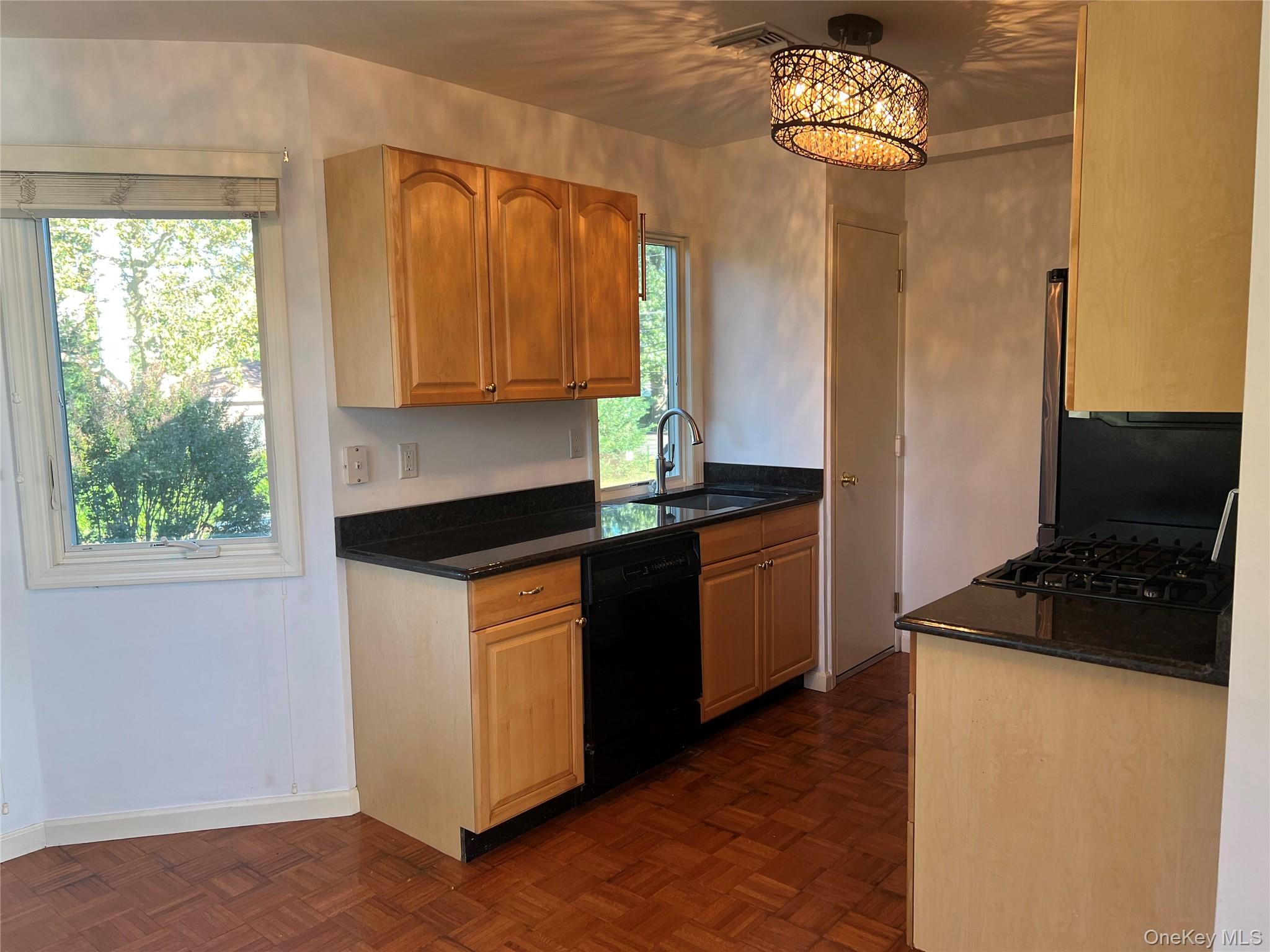 59 Sintsink Drive B Property Photo 2