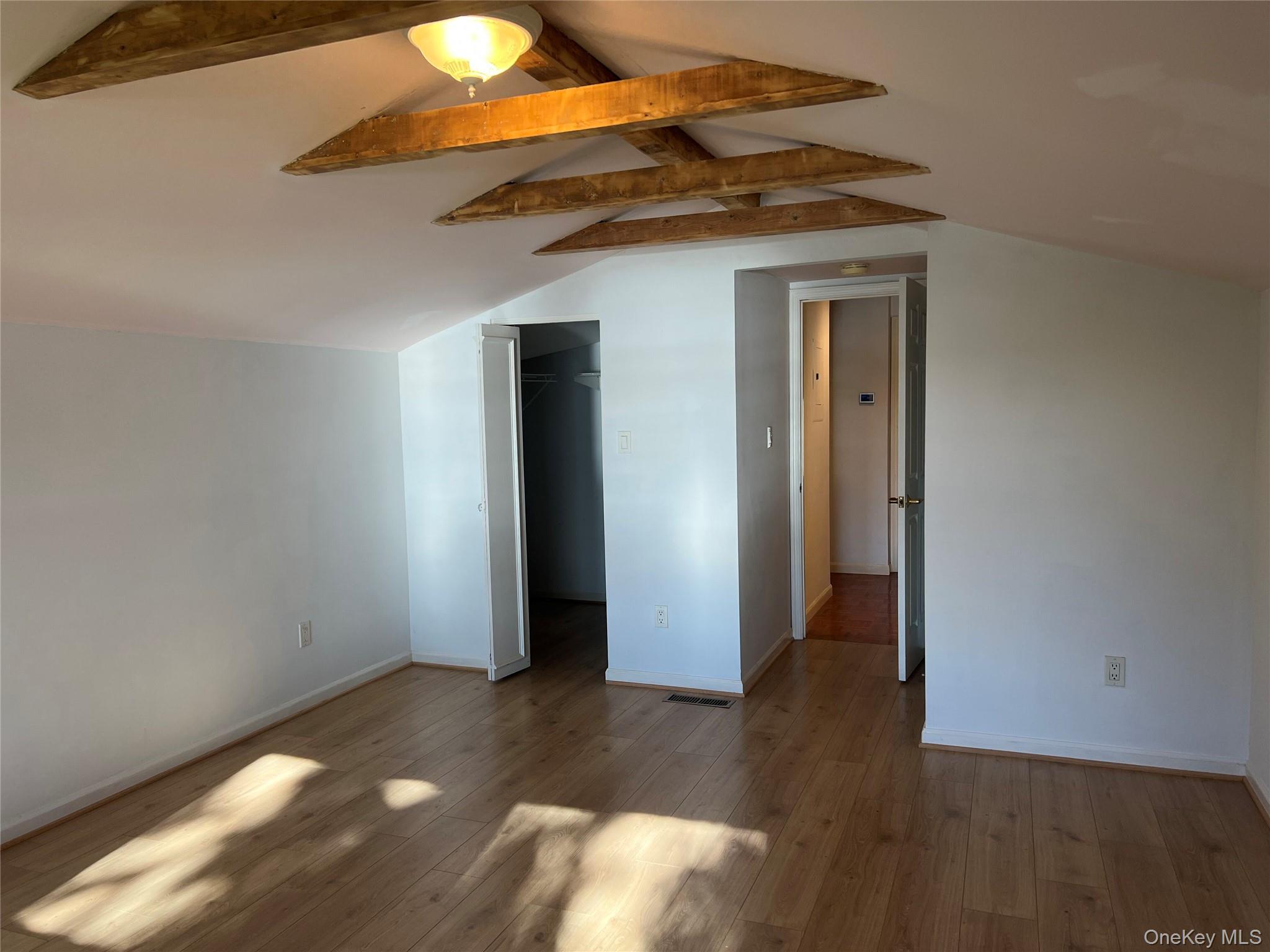 59 Sintsink Drive B Property Photo 9