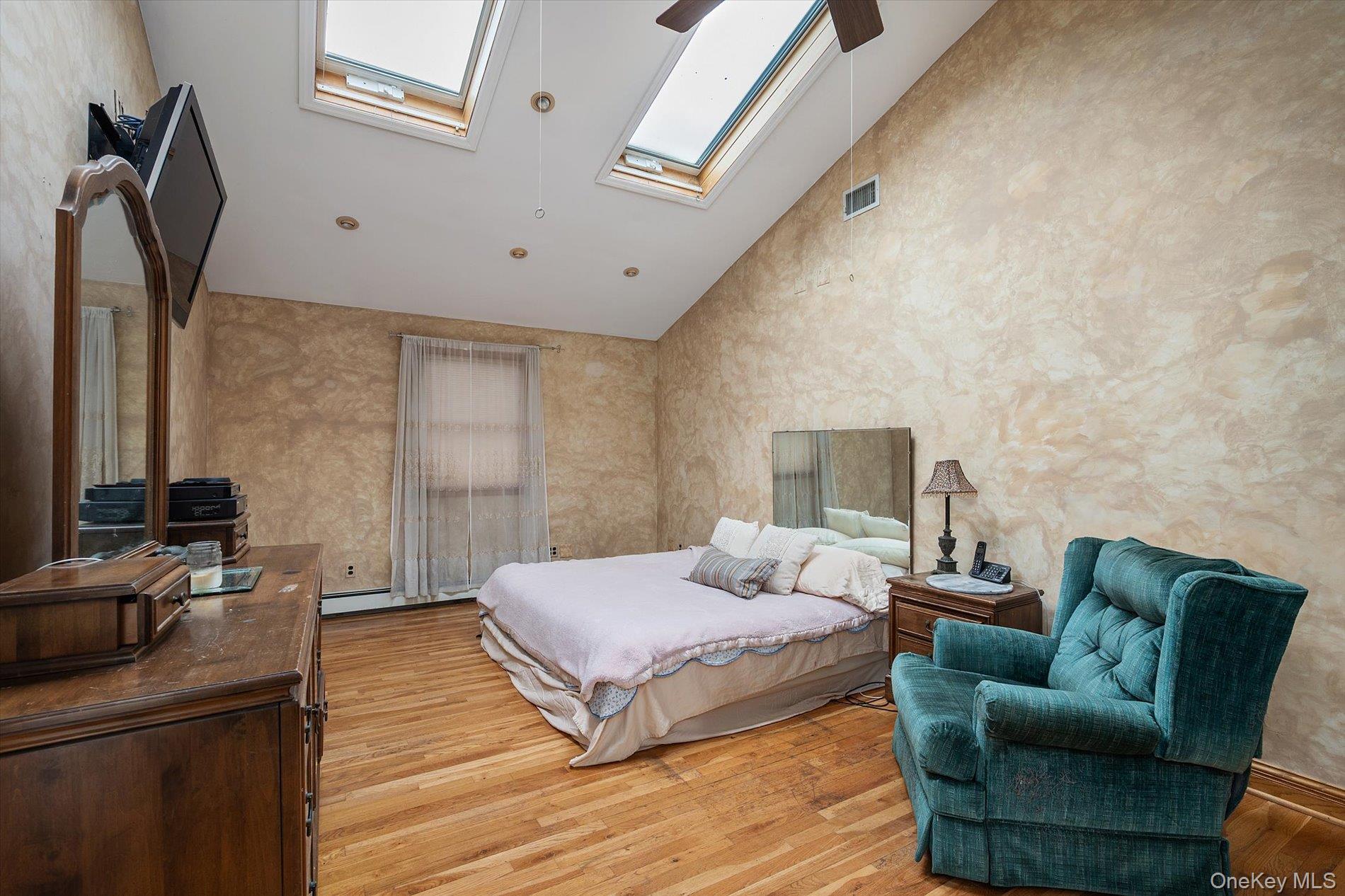 73 Anndom Court Property Photo 15