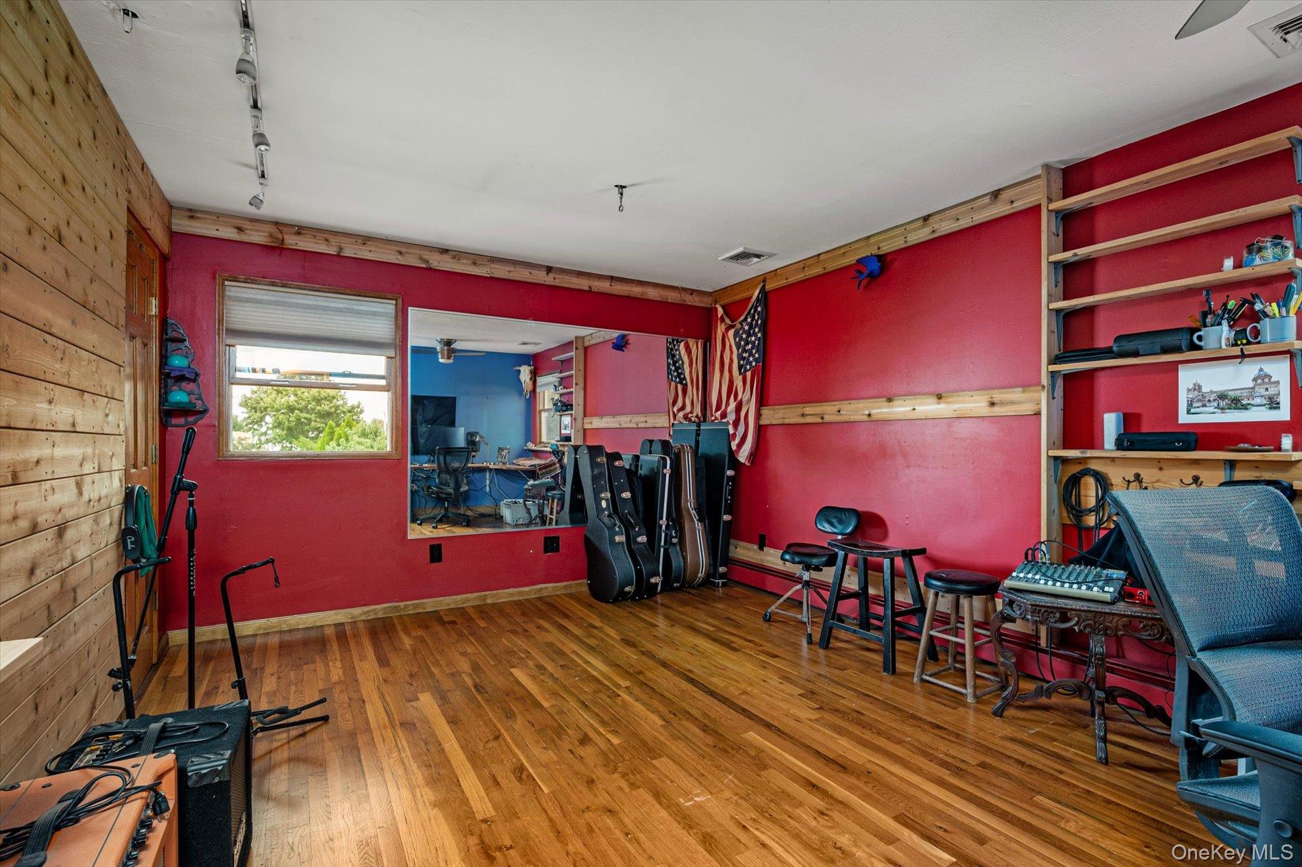 73 Anndom Court Property Photo 22