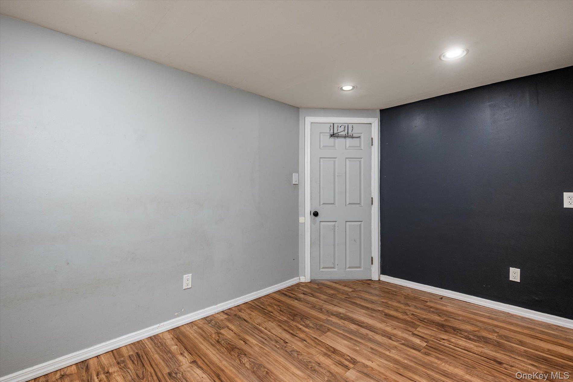 73 Anndom Court Property Photo 24