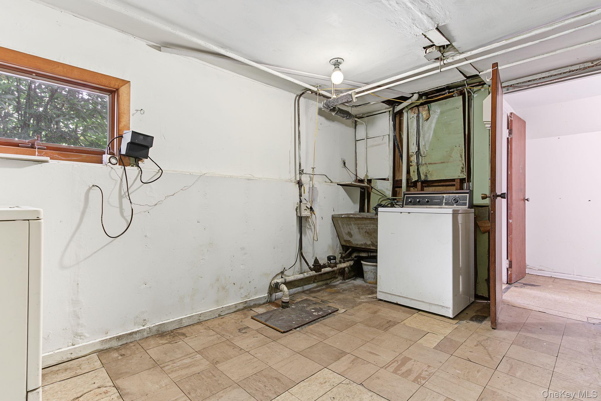 27 Convent Road Property Photo 33