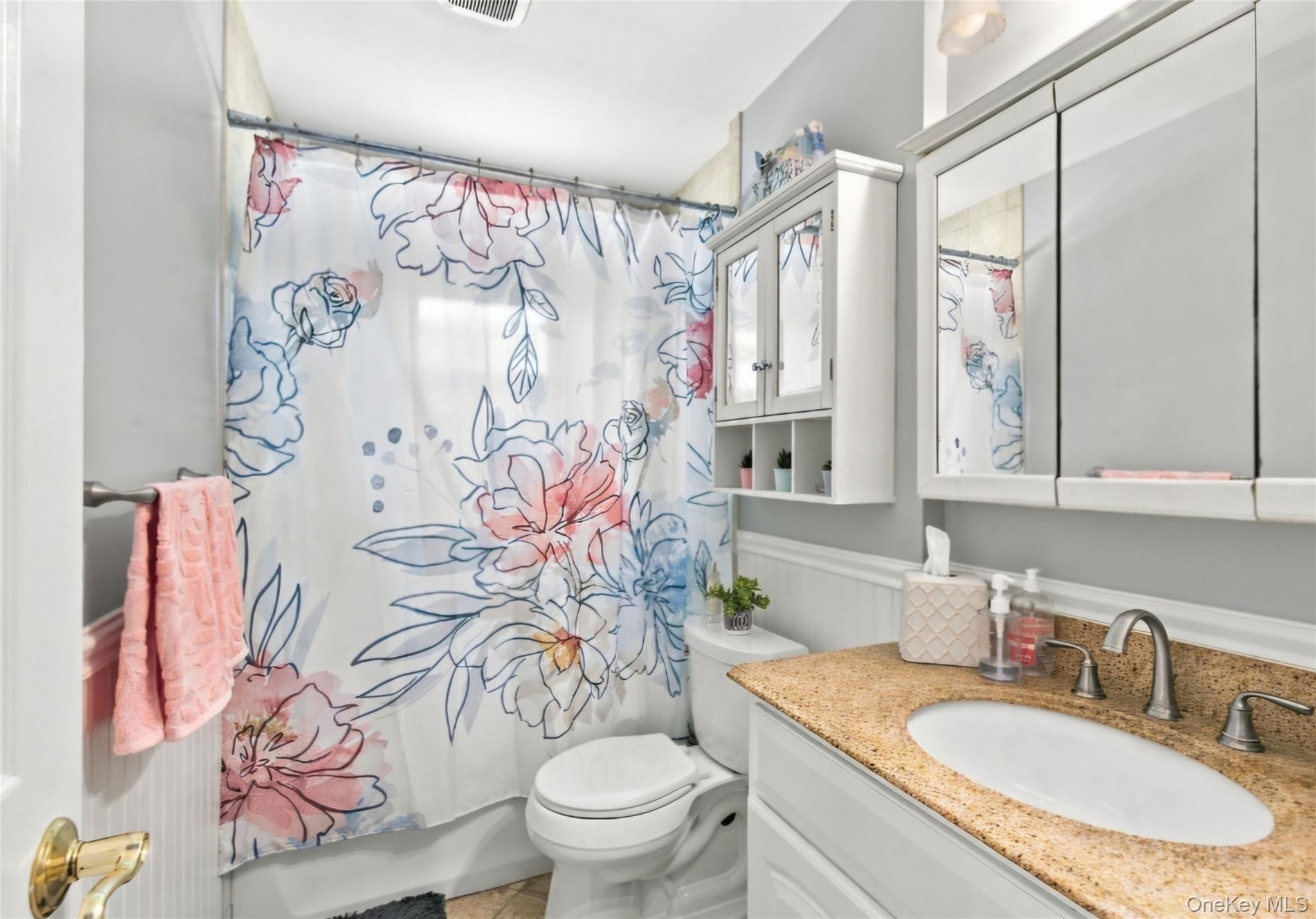 1024 Howells Road Property Photo 7