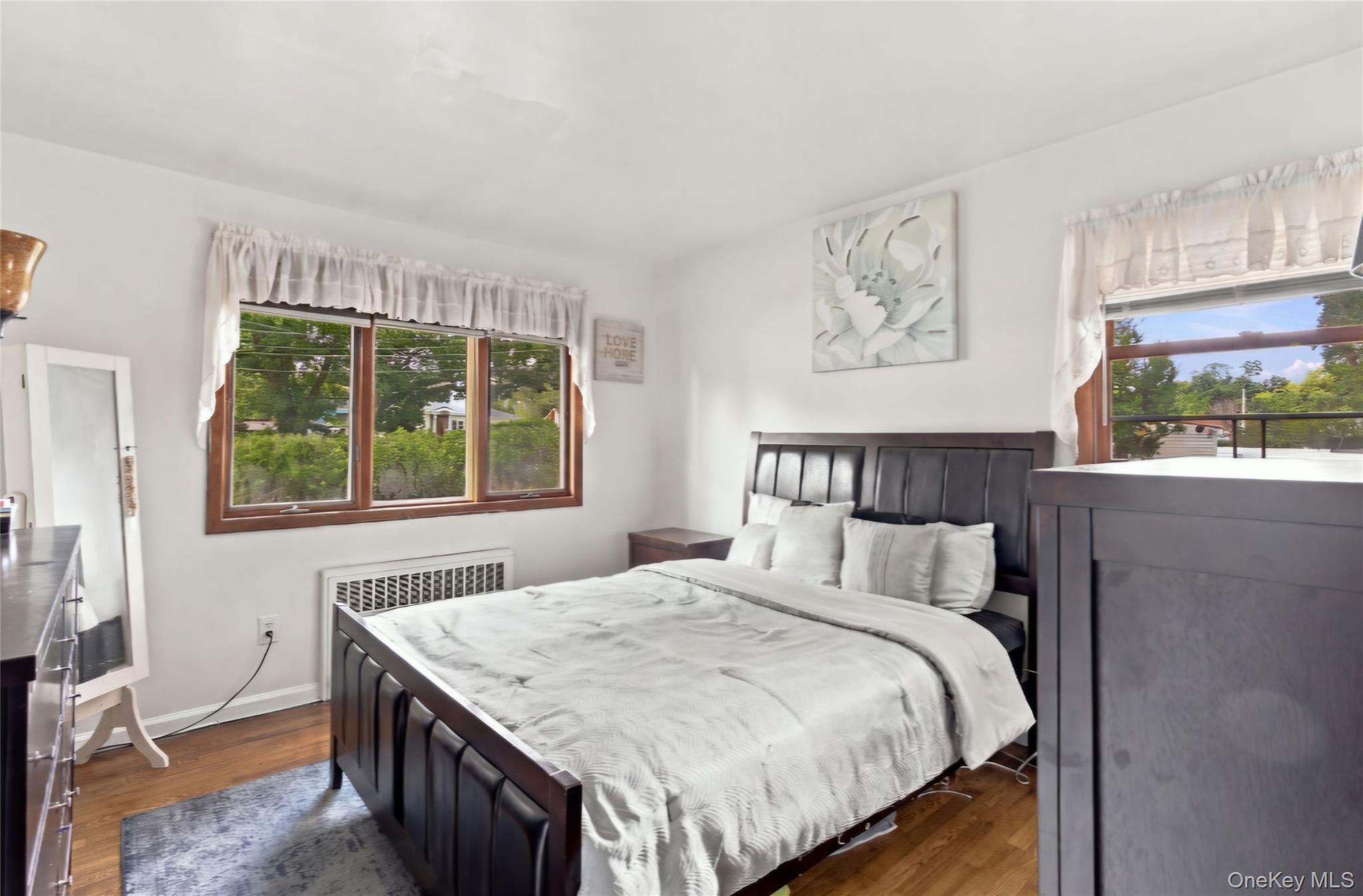 1024 Howells Road Property Photo 8